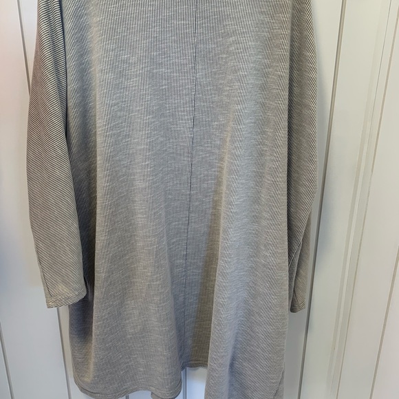 DONNI Ribbed Sweater Coat Cardigan - Picture 12 of 16